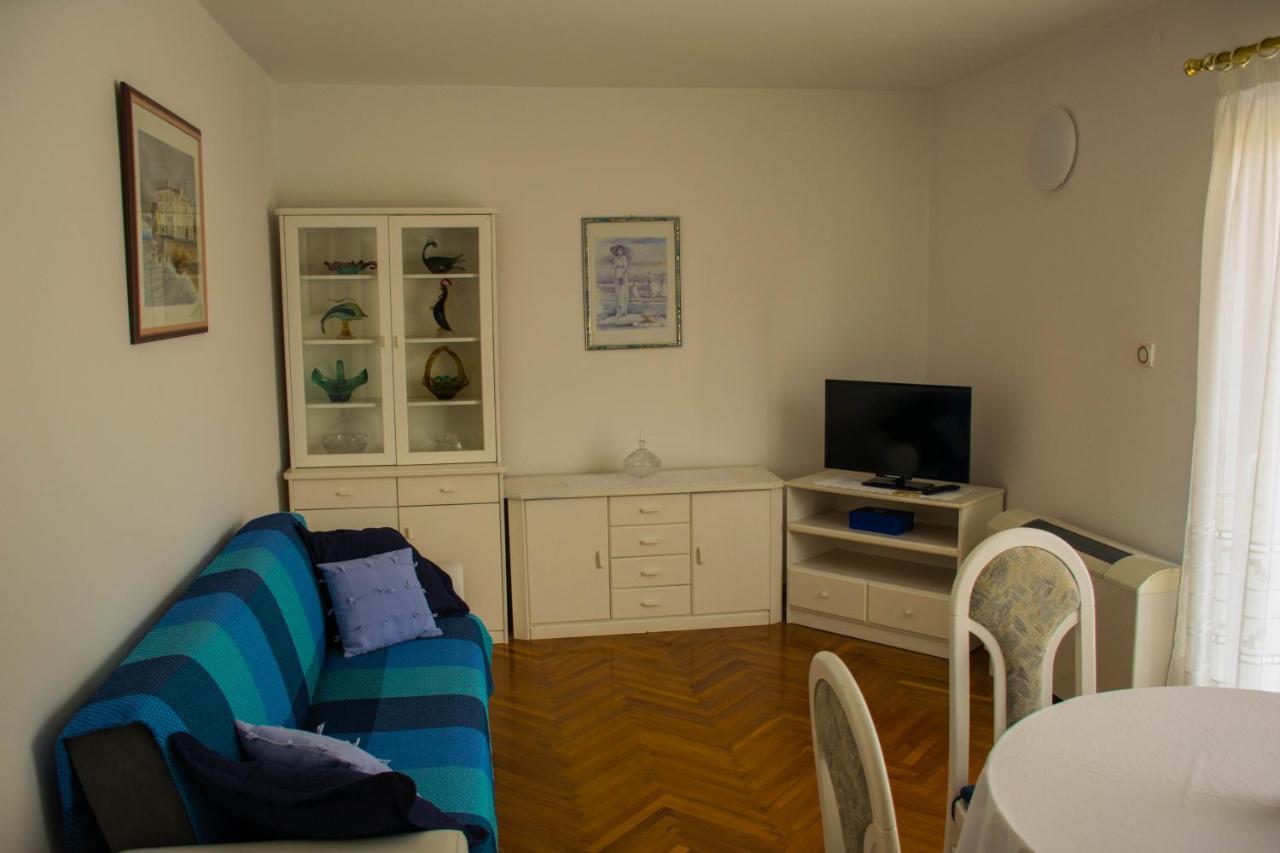 Apartments White & Green In מאלינסקה מראה חיצוני תמונה